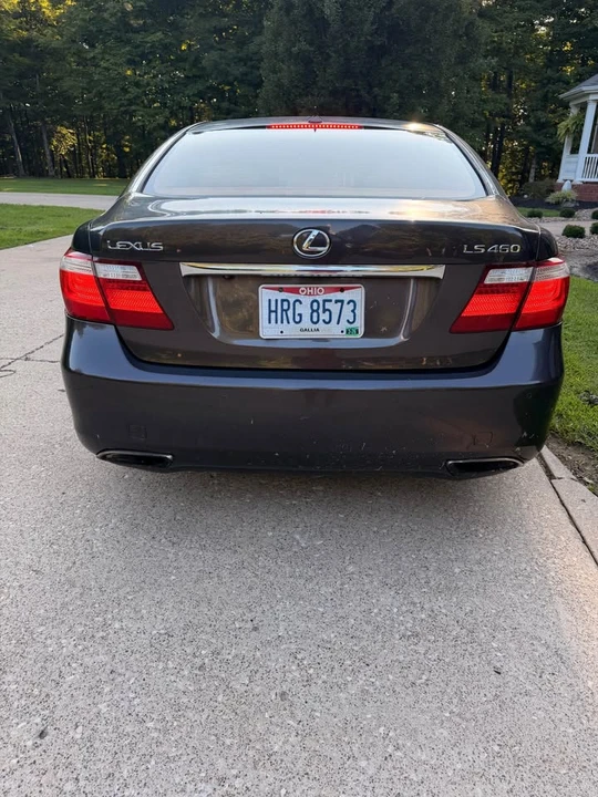 2009 Lexus LS 4th Gen - Image 4 of 8
