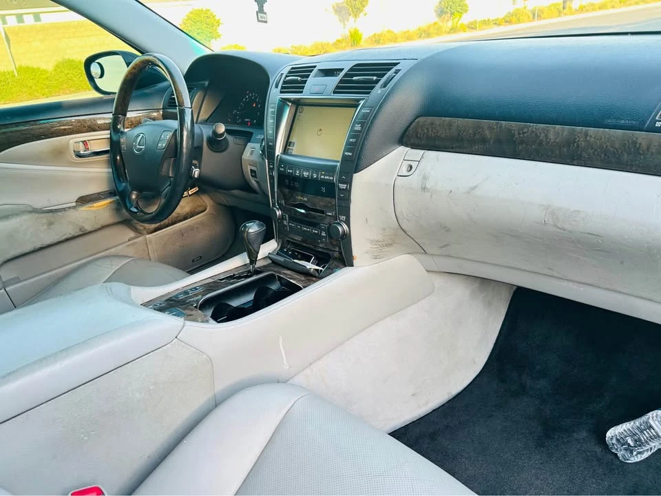 2009 Lexus LS 4th Gen - Image 12 of 13