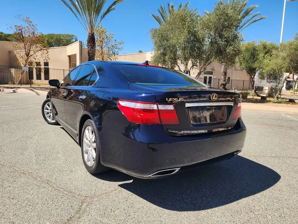 2009 Lexus LS 4th Gen - Image 6 of 16