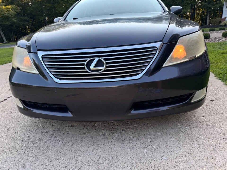 2009 Lexus LS 4th Gen - Image 6 of 8
