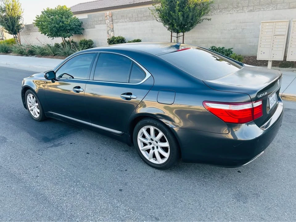 2009 Lexus LS 4th Gen - Image 8 of 13