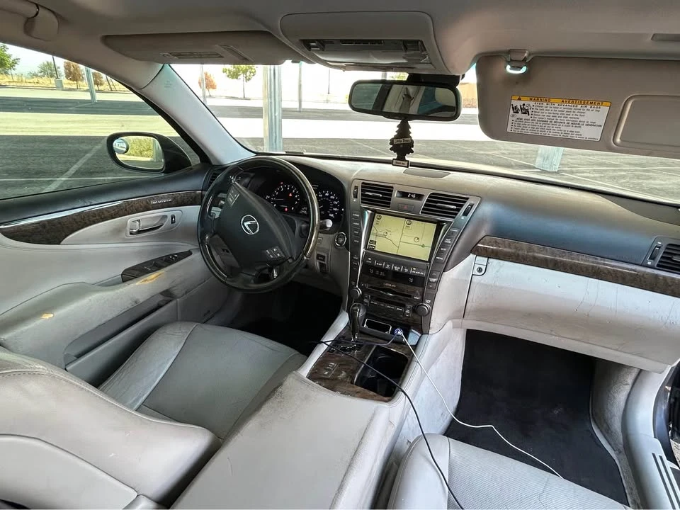 2009 Lexus LS 4th Gen - Image 13 of 18