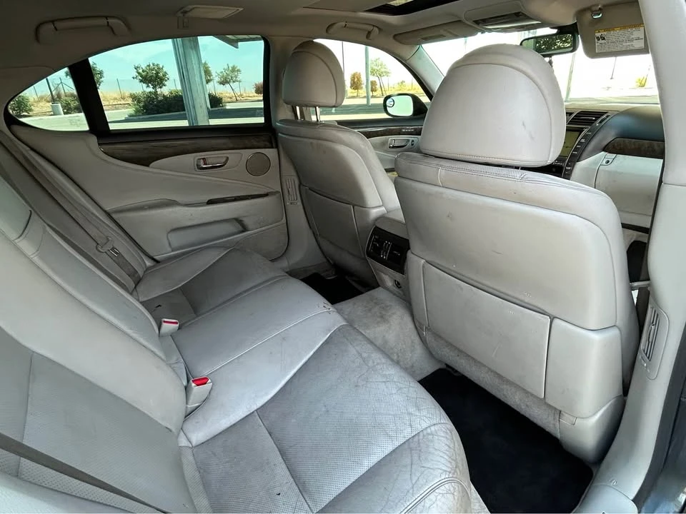 2009 Lexus LS 4th Gen - Image 10 of 18