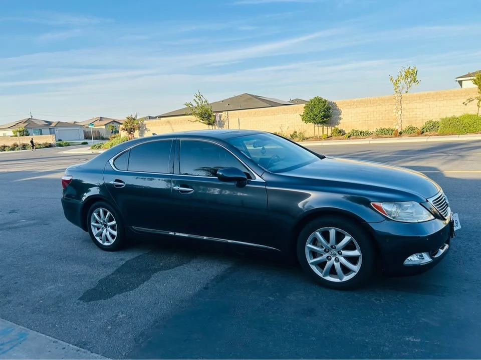 2009 Lexus LS 4th Gen - Image 3 of 13