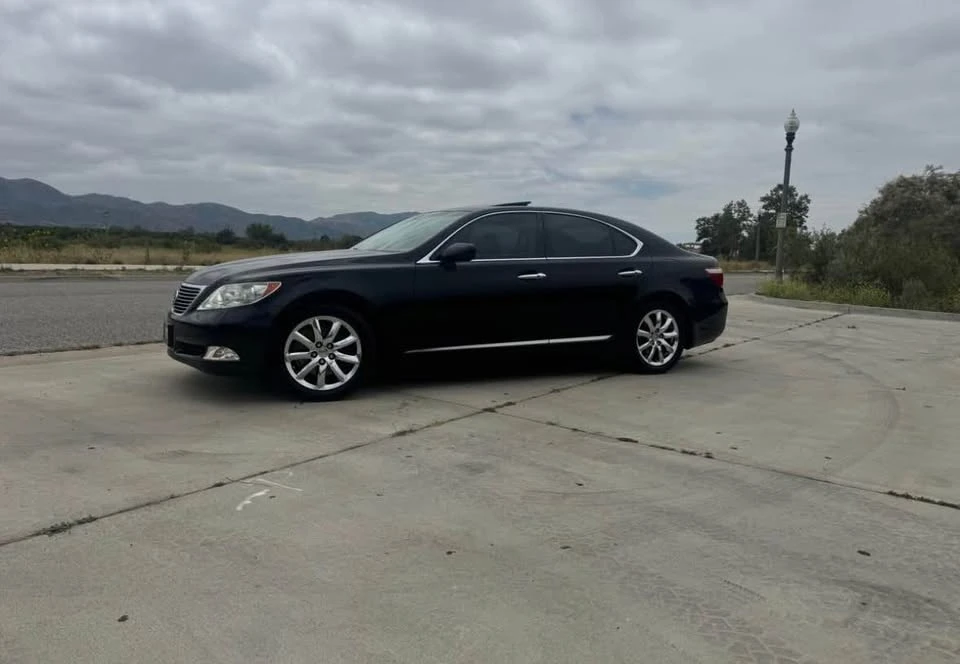 2009 Lexus LS 4th Gen - Image 4 of 9