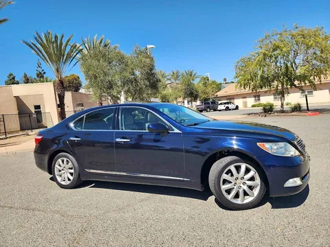2009 Lexus LS 460 Sedan 4D