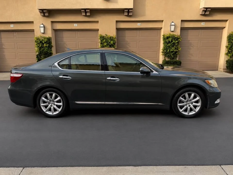 2009 Lexus LS 4th Gen - Image 6 of 11