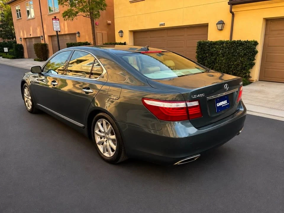 2009 Lexus LS 4th Gen - Image 10 of 11