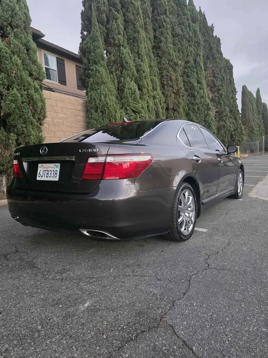 2009 Lexus LS 4th Gen - Image 6 of 20