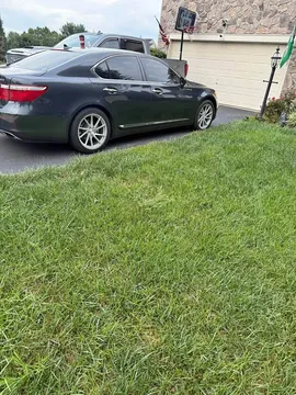 2009 Lexus LS 460 Sedan 4D