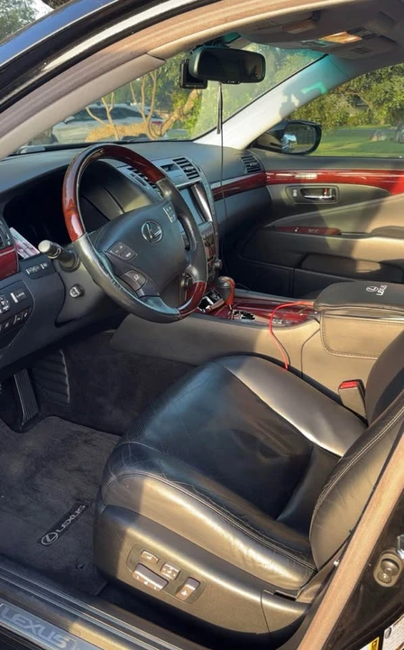 2009 Lexus LS 4th Gen - Image 6 of 7