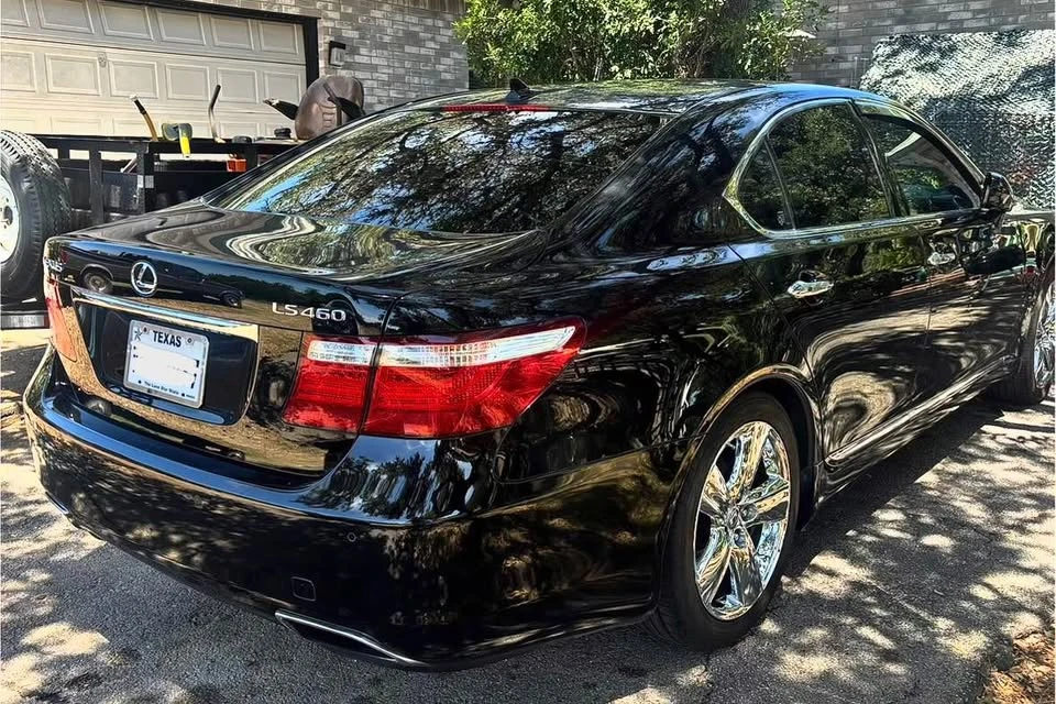 2009 Lexus LS 4th Gen - Image 4 of 7