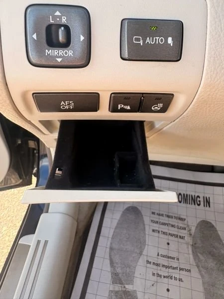 2009 Lexus LS 4th Gen - Image 15 of 20