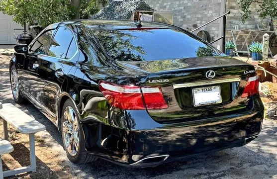 2009 Lexus LS 460 Sedan 4D