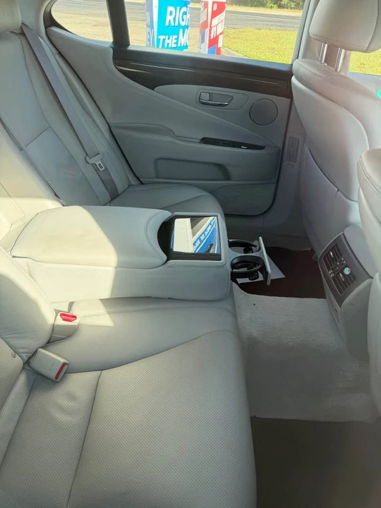 2009 Lexus LS 4th Gen - Image 7 of 7