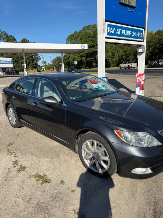2009 Lexus LS 4th Gen - Image 2 of 7