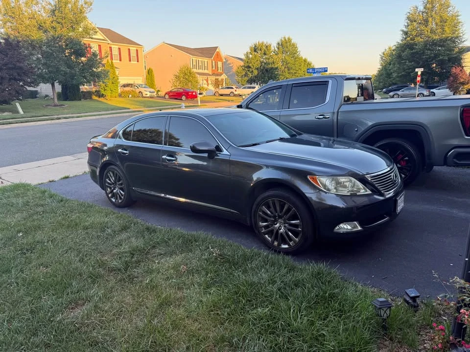 2009 Lexus LS 4th Gen - Image 9 of 11