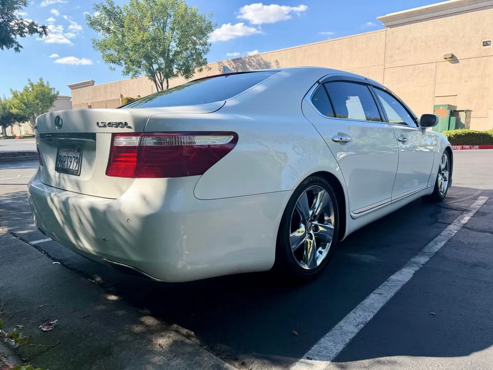 2009 Lexus LS 4th Gen - Image 7 of 14