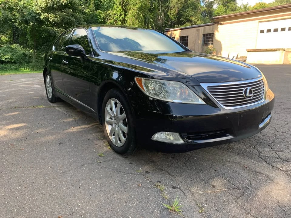 2009 Lexus LS 4th Gen - Image 3 of 8