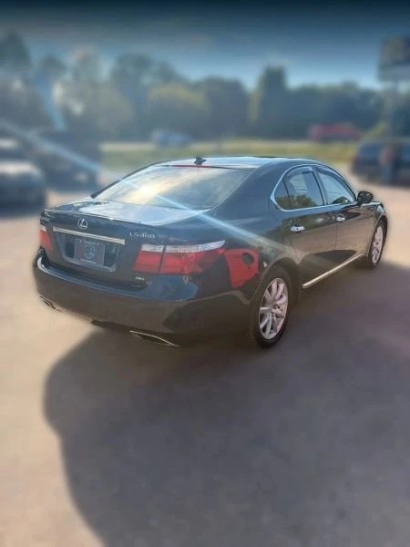 2009 Lexus LS 4th Gen - Image 5 of 20