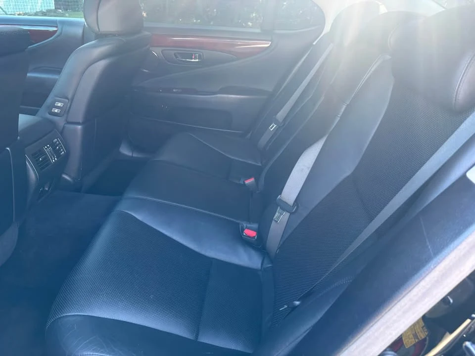 2009 Lexus LS 4th Gen - Image 19 of 19