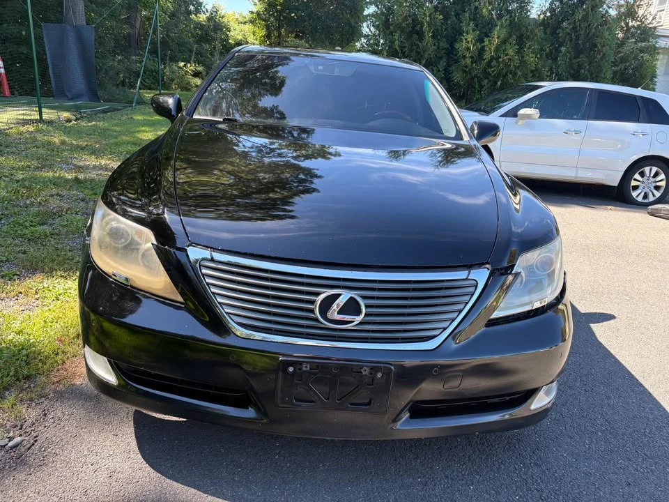 2009 Lexus LS 4th Gen - Image 5 of 19