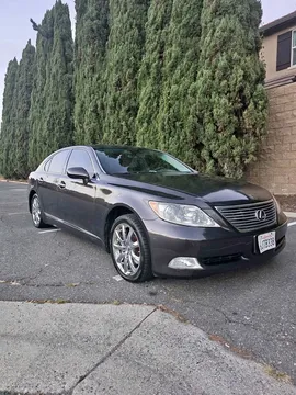 2009 Lexus LS 460 Sedan 4D