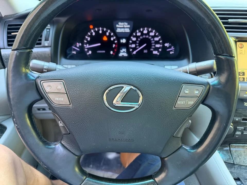 2009 Lexus LS 4th Gen - Image 8 of 20