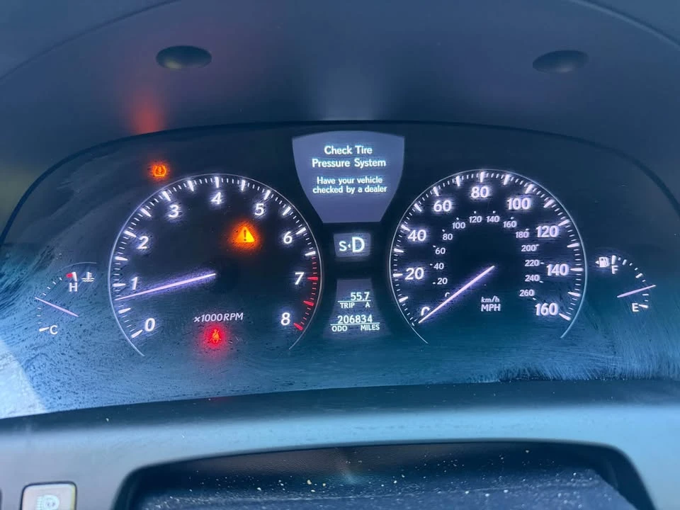2009 Lexus LS 4th Gen - Image 9 of 20