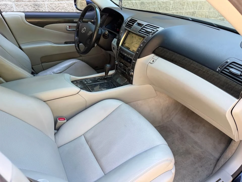 2009 Lexus LS 4th Gen - Image 18 of 20
