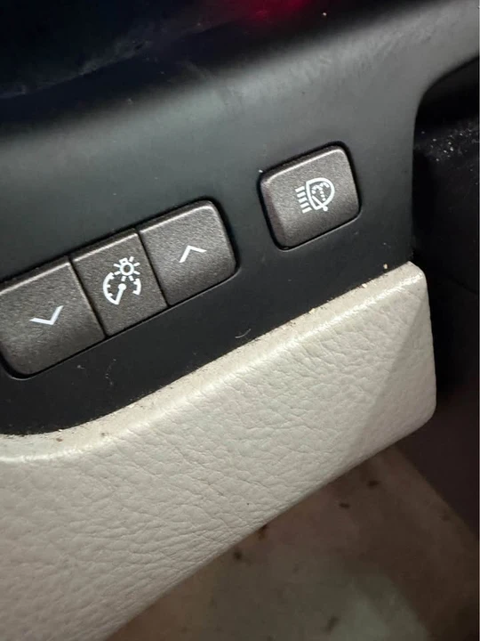 2009 Lexus LS 4th Gen - Image 19 of 20