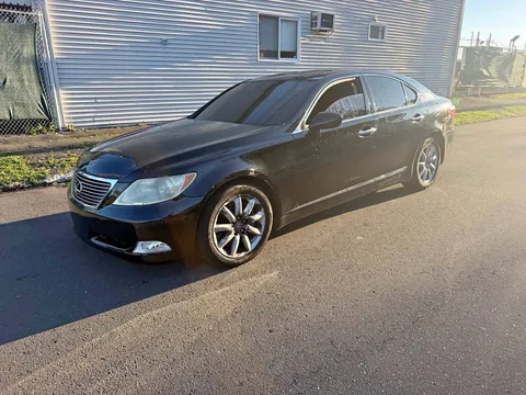 2009 Lexus LS 460 Sedan 4D