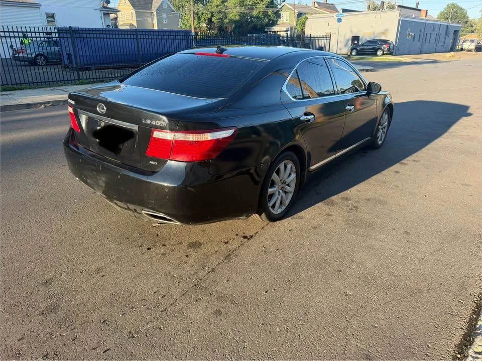 2009 Lexus LS 4th Gen - Image 7 of 8