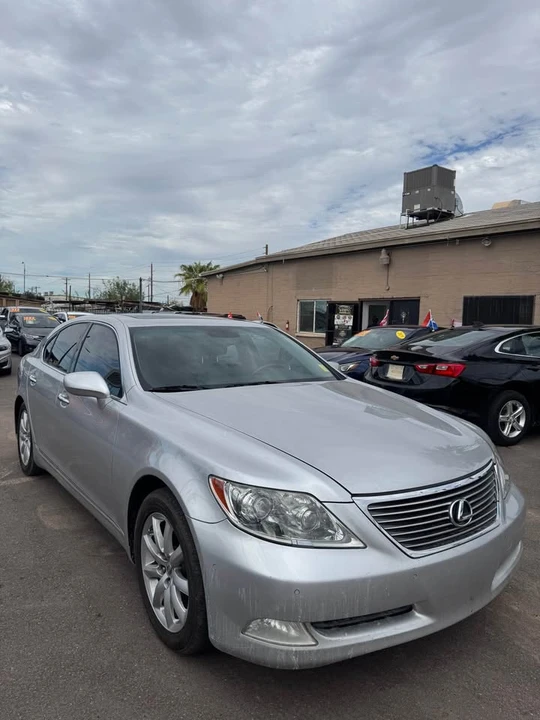 2009 Lexus LS 4th Gen - Image 3 of 16
