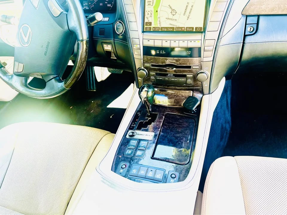 2009 Lexus LS 4th Gen - Image 11 of 13