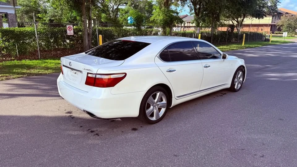 2009 Lexus LS 4th Gen - Image 3 of 16