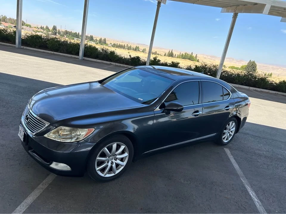 2009 Lexus LS 4th Gen - Image 6 of 11