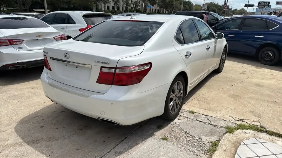 2009 Lexus LS 4th Gen - Image 4 of 19