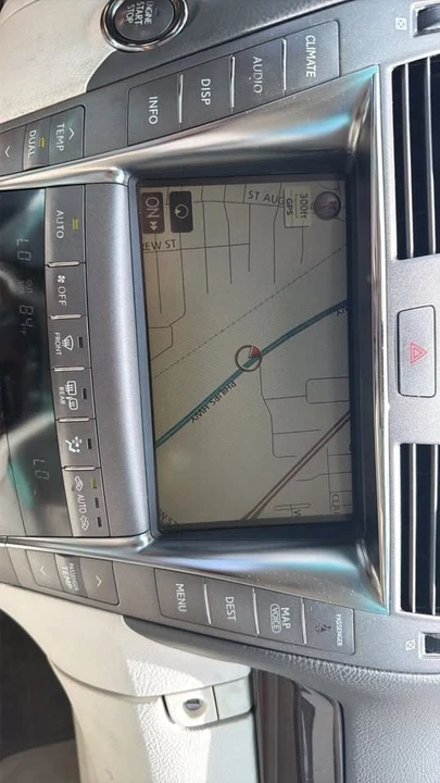 2009 Lexus LS 4th Gen - Image 13 of 19