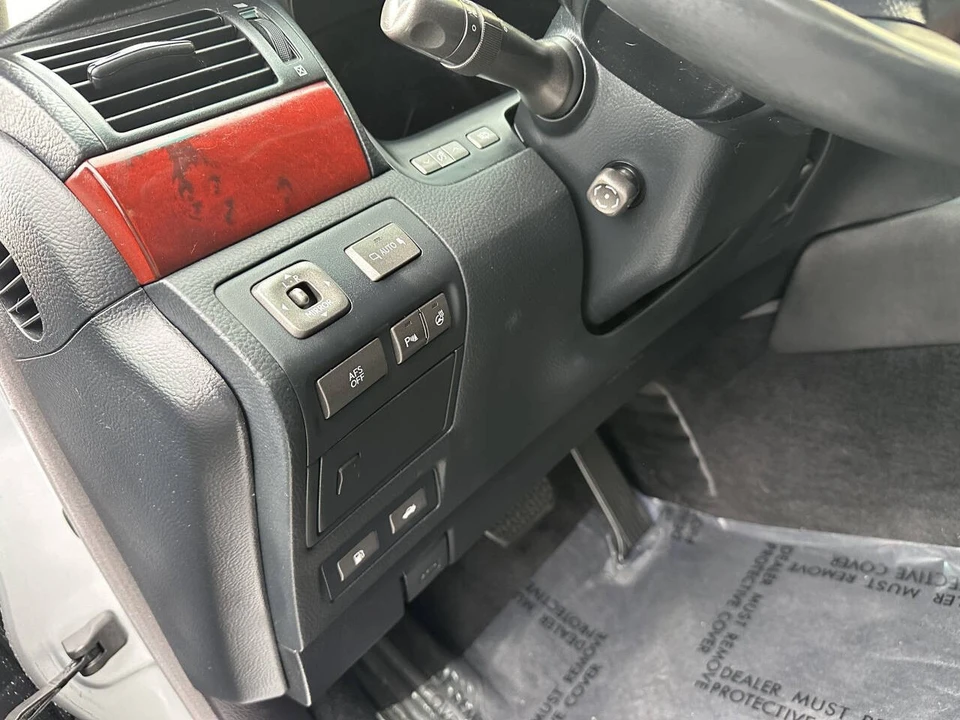2009 Lexus LS 4th Gen - Image 14 of 21