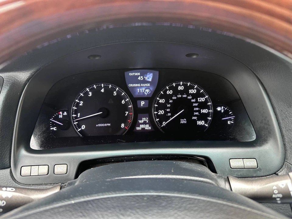 2009 Lexus LS 4th Gen - Image 18 of 21