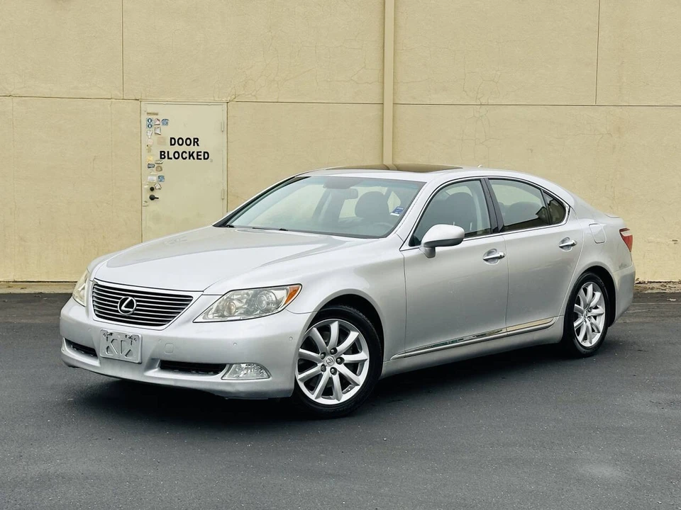 2009 Lexus LS 4th Gen - Image 4 of 21