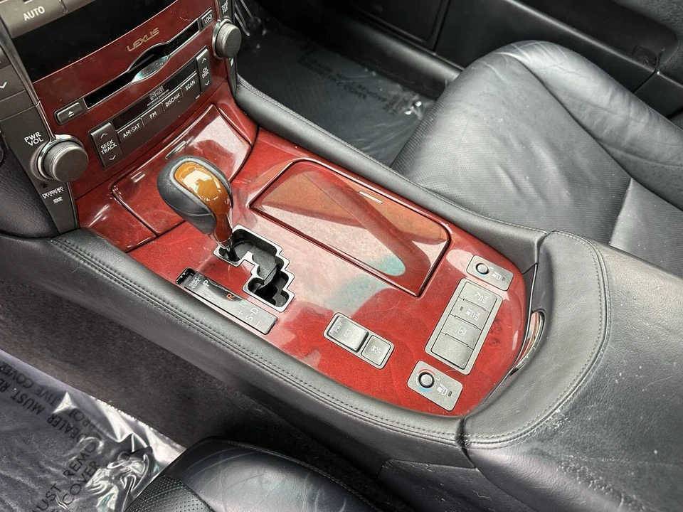 2009 Lexus LS 4th Gen - Image 13 of 21