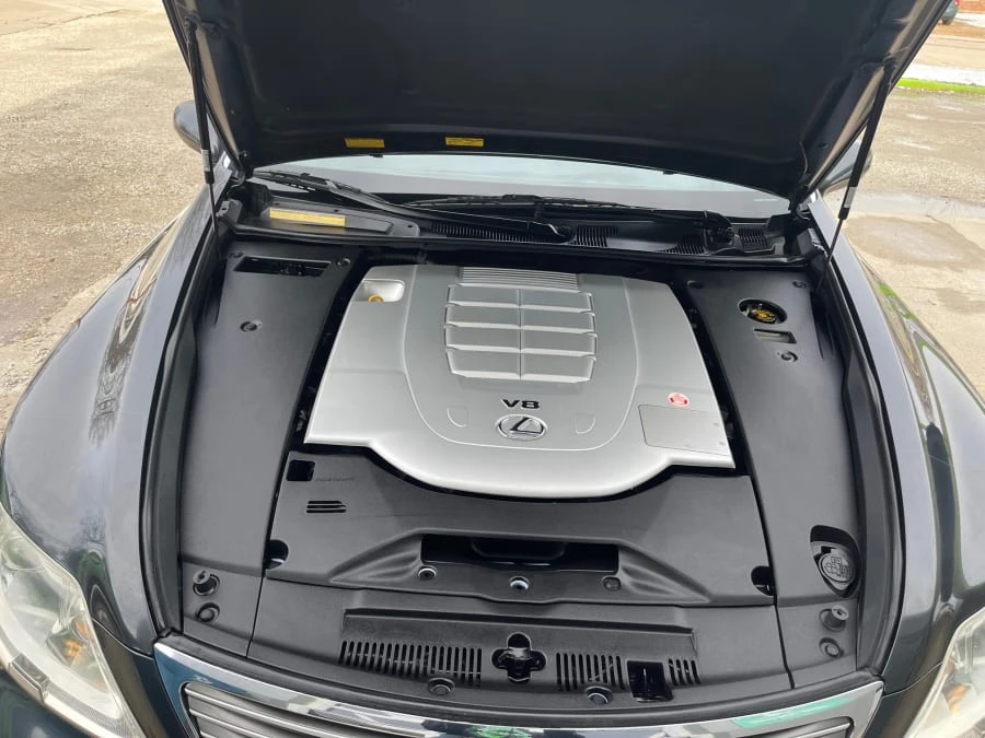 2009 Lexus LS 4th Gen - Image 6 of 9