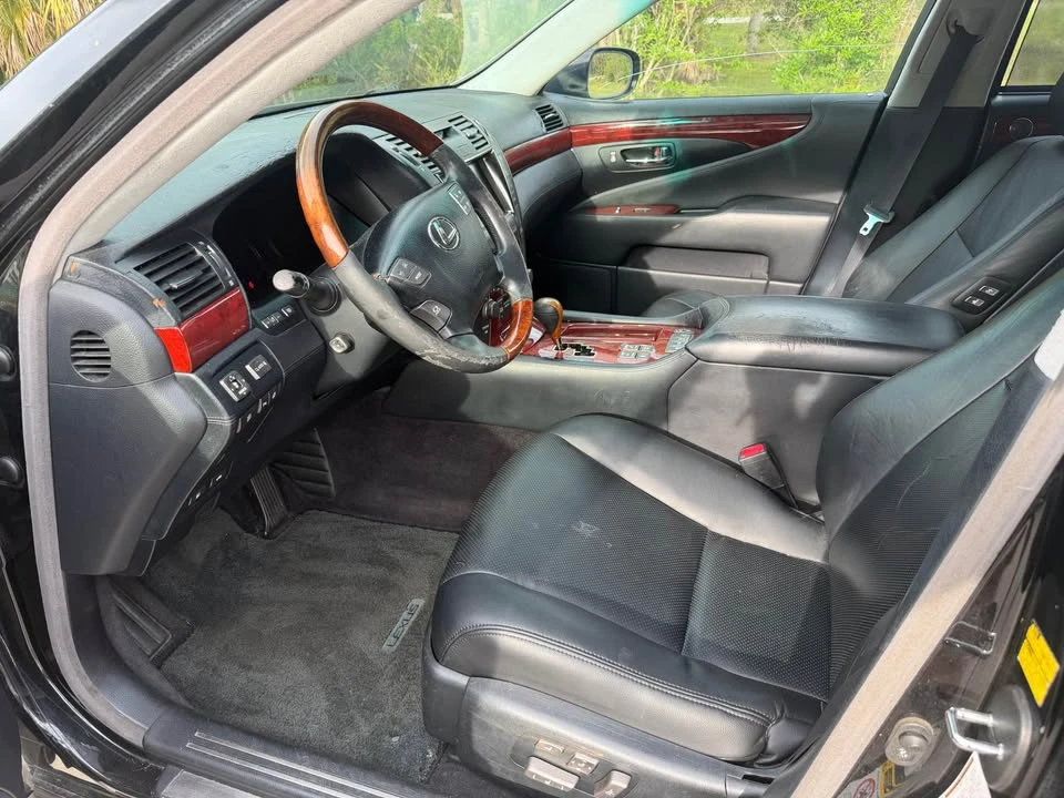 2009 Lexus LS 4th Gen - Image 6 of 10