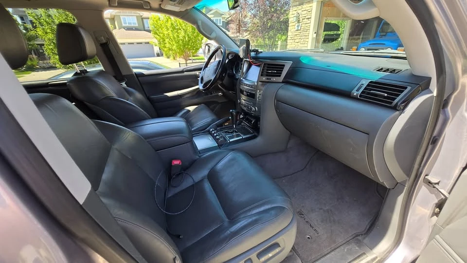 2009 Lexus LX 3rd Gen - Image 7 of 9