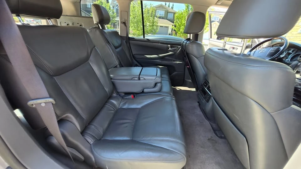 2009 Lexus LX 3rd Gen - Image 5 of 9