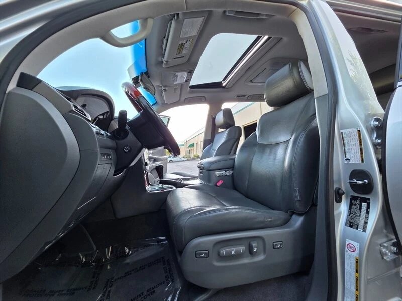 2009 Lexus LX 3rd Gen - Image 13 of 21