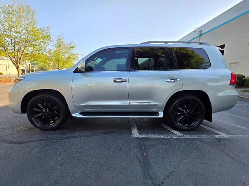 2009 Lexus LX 3rd Gen - Image 3 of 21