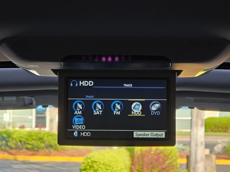 2009 Lexus LX 3rd Gen - Image 18 of 21